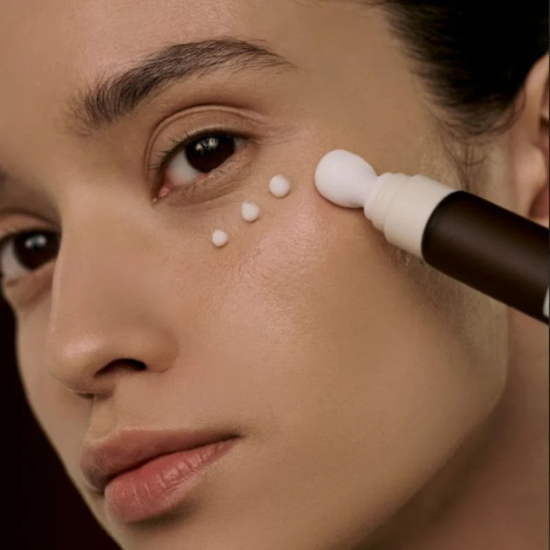 contorno de ojos con BAKUCHIOL combate arrugas, lineas finas y ojeras