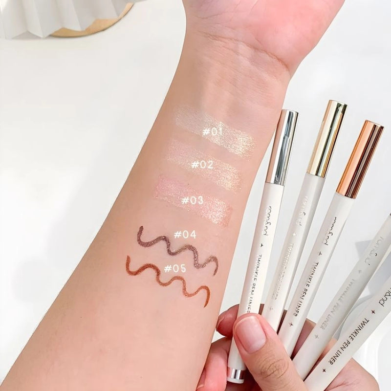 delineador de ojos con brillos coreano